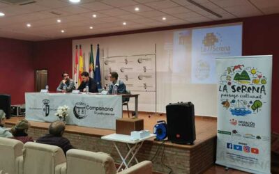 Más de 40 personas en la presentación de la obra ganadora de los XVIII Premios a la Investigación y la Creación